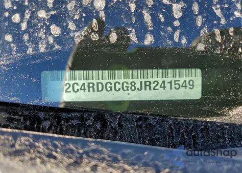 2018 Dodge Grand Caravan Sxt z USA, uszkodzony, nr VIN 2C4RDGCG8JR241549